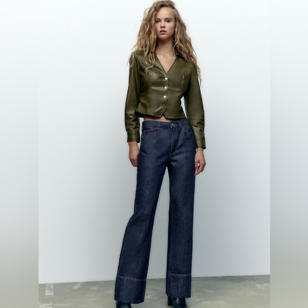 ZARA FITTED FAUX LEATHER SHIRT